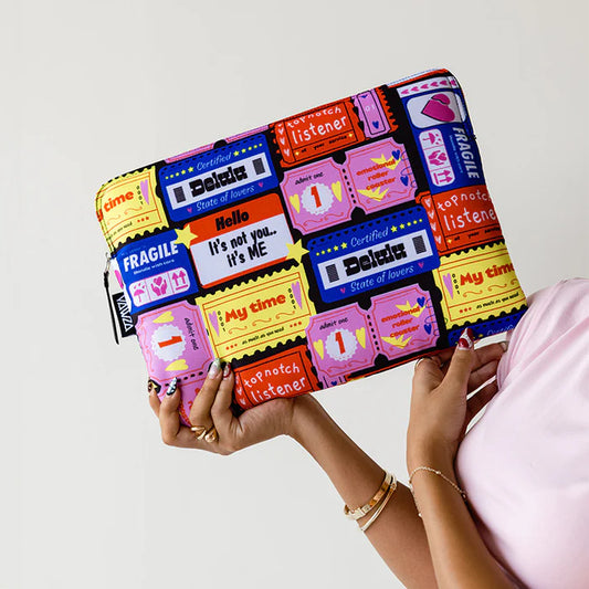 Delulu Laptop Sleeve