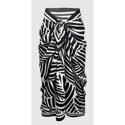 Monochrome Tropic Pareo